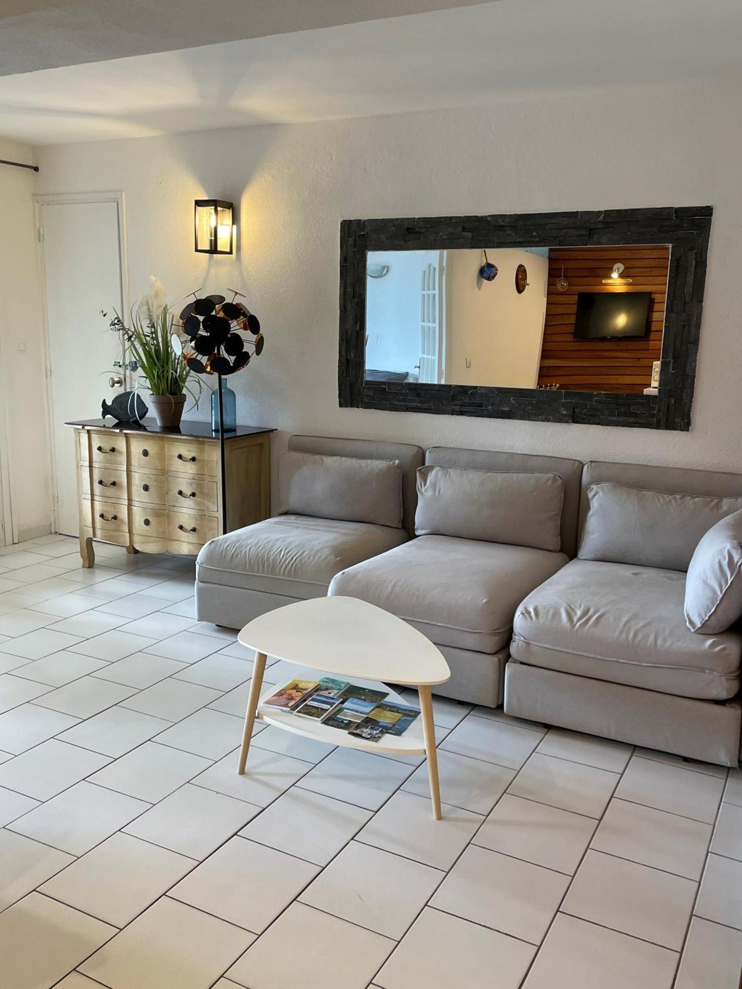 Residence Le Golfe Bleu Le Le Rayol-Canadel-sur-Mer Ngoại thất bức ảnh